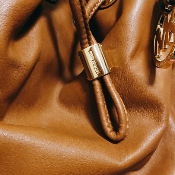 Michael Kors Bag - Picture 3 of 16